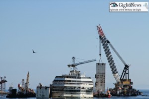 rimozione installazione cassoni concordia refloating isola del giglio giglionews