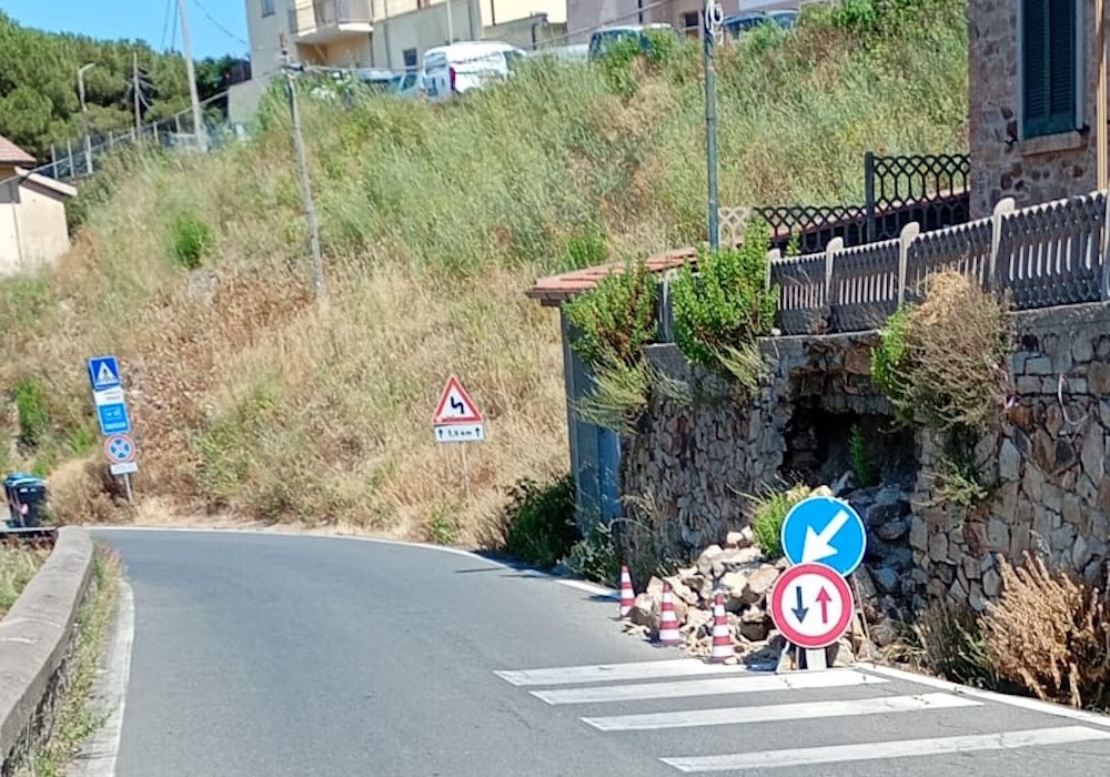 abbandono_giglio_castello110726_4