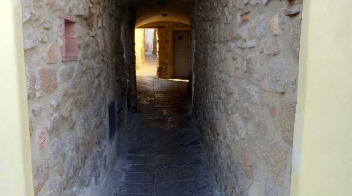 arco momina poesia tonino ansaldo isola del giglio giglionews