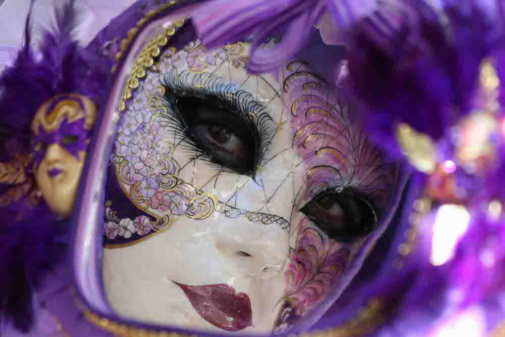 Il gioco della pentolaccia a Carnevale 