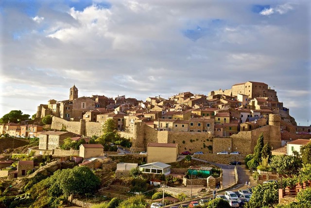 paese isola del giglio castello giglionews sergio giorgi