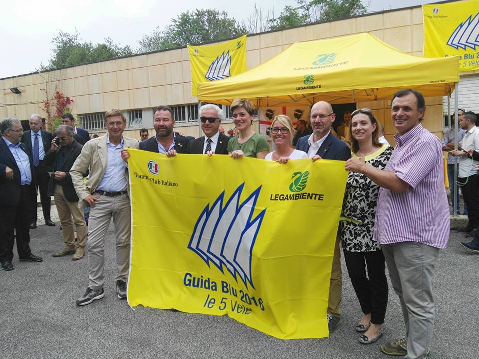 cinque vele legambiente isola del giglio giglionews