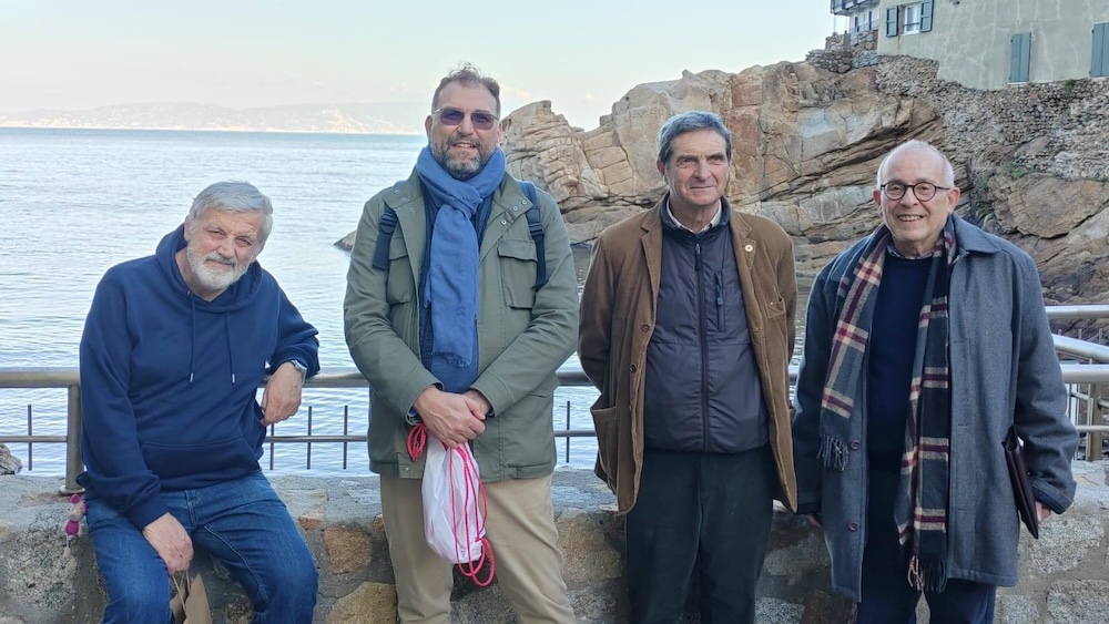 croce_rossa_giglio050325