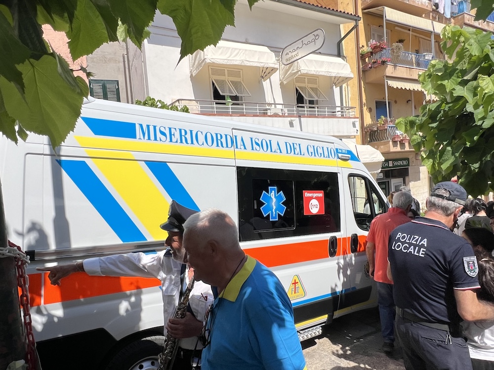 inaugurazione_ambulanza260526_2