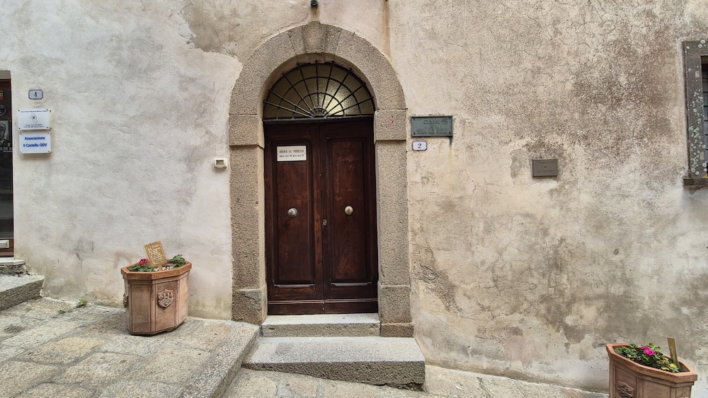 ingresso_comune030925