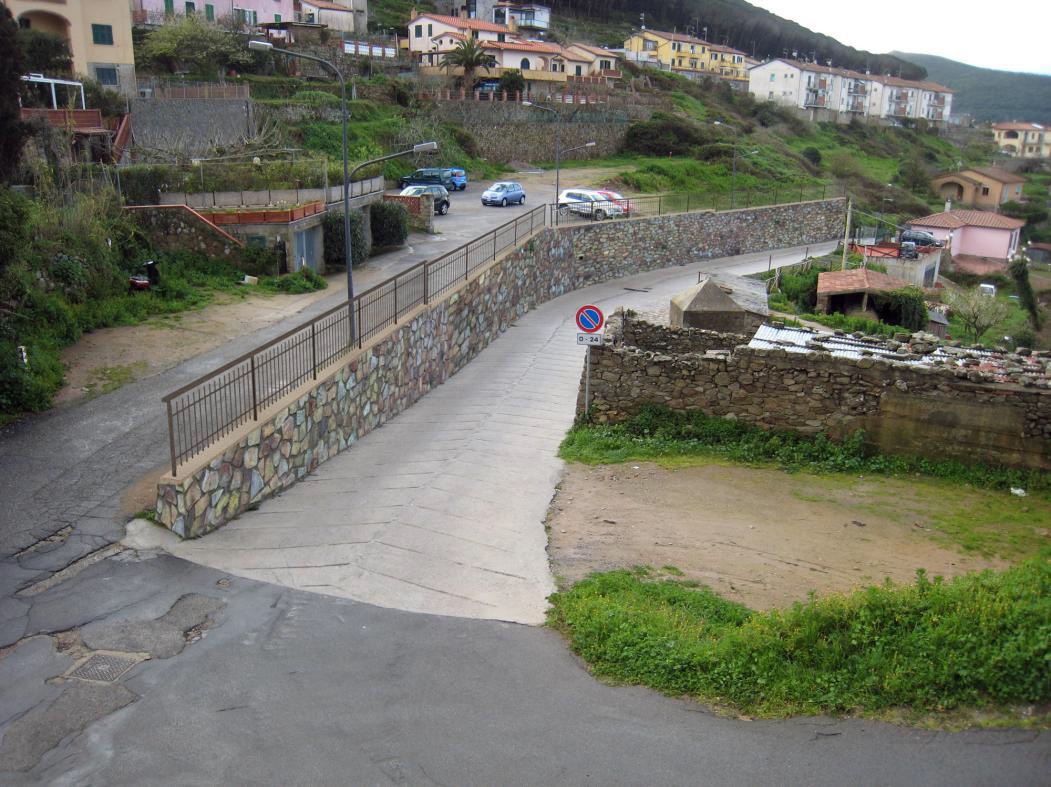 muro via del dolce comune isola del giglio castello giglionews