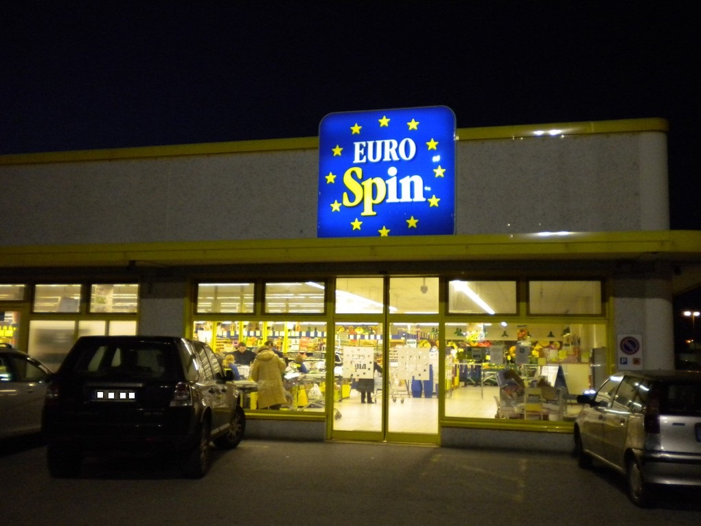 parcheggio supermercato eurospin grosseto isola del giglio giglionews