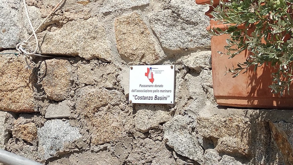 passamano_via_asilo070825_2