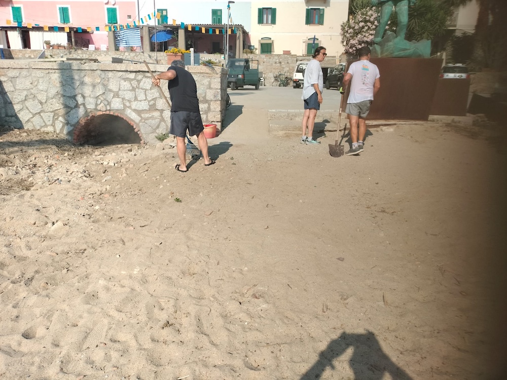 pulizia_spiaggetta270626_7