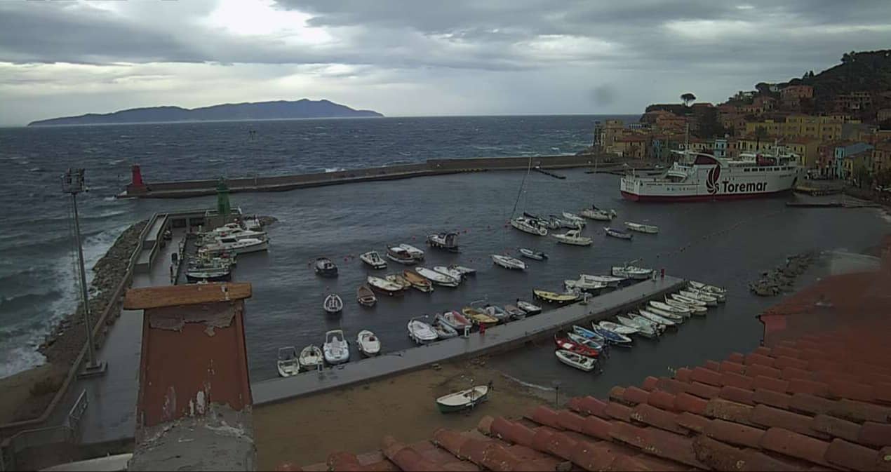 risacca mareggiata isola del giglio porto giglionews