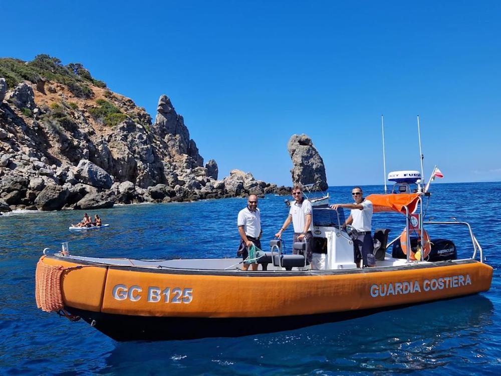 saluto giliberti guardia costiera isola del giglio giglionews