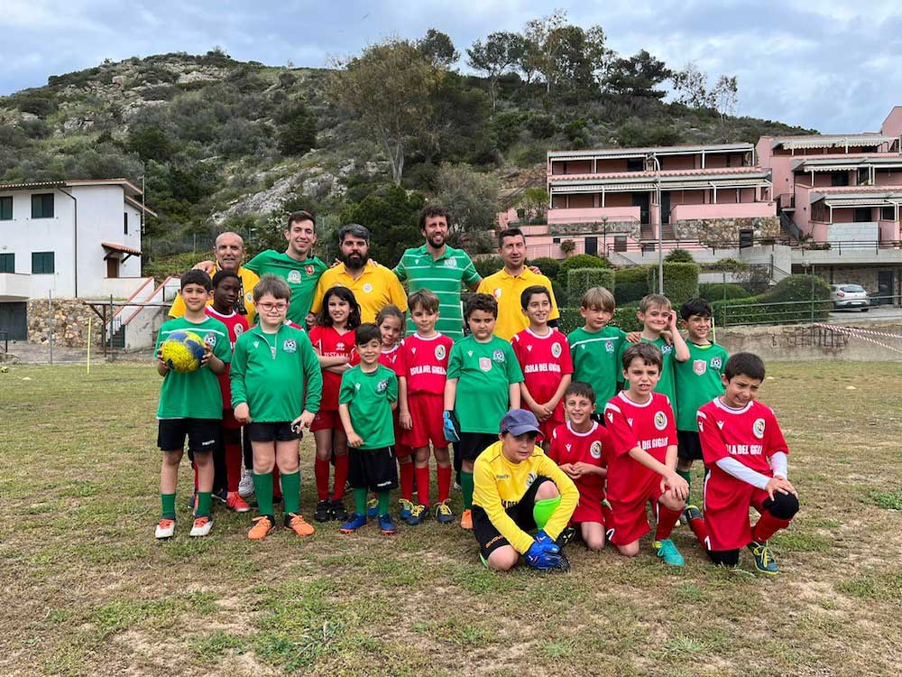 scuola_calcio_campese100522_5