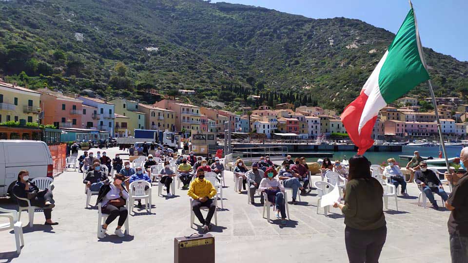 sit in protesta sanità isola del giglio giglionews