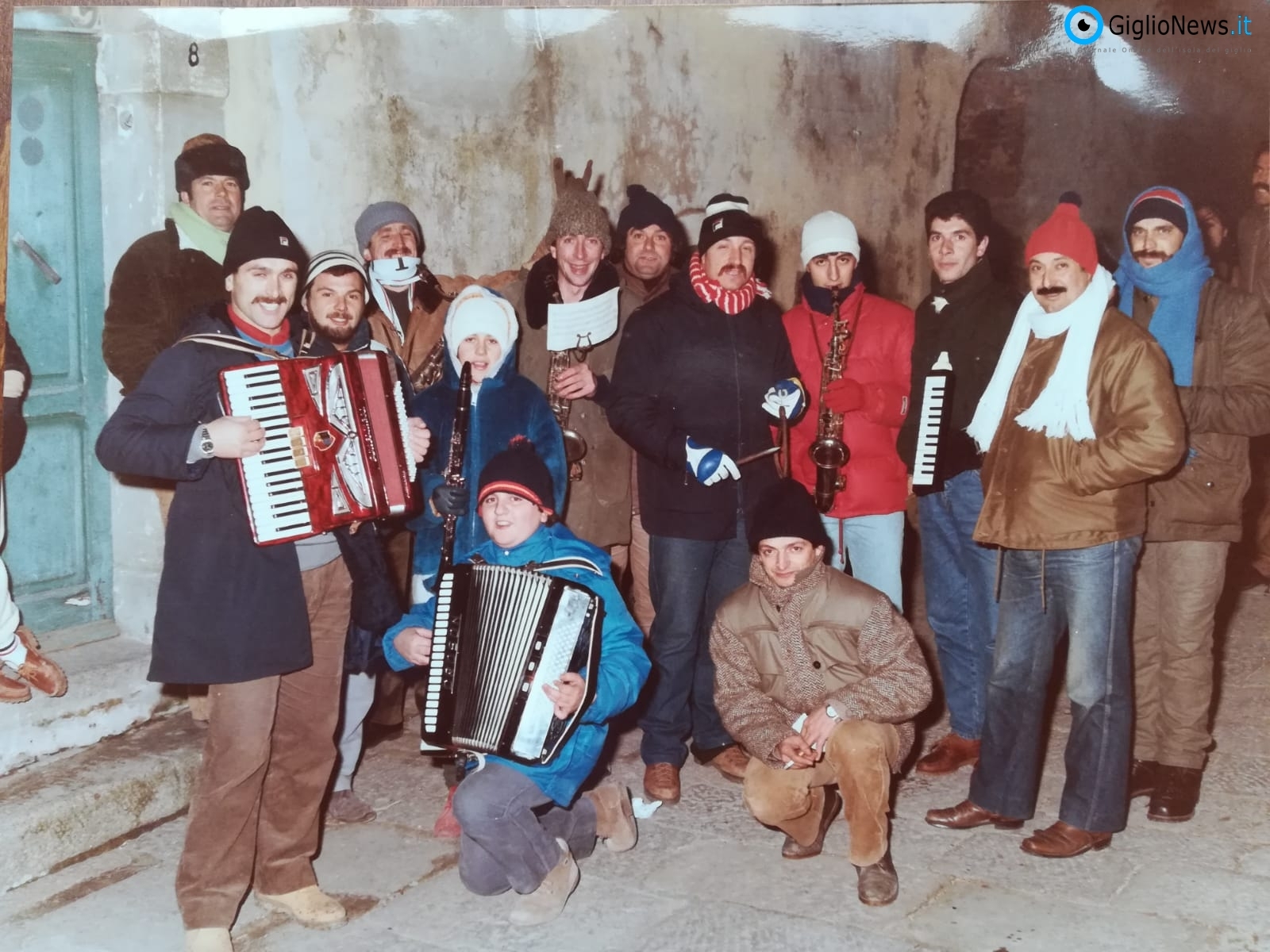 nenia capodanno vecchie foto isola del giglio giglionews tradizione