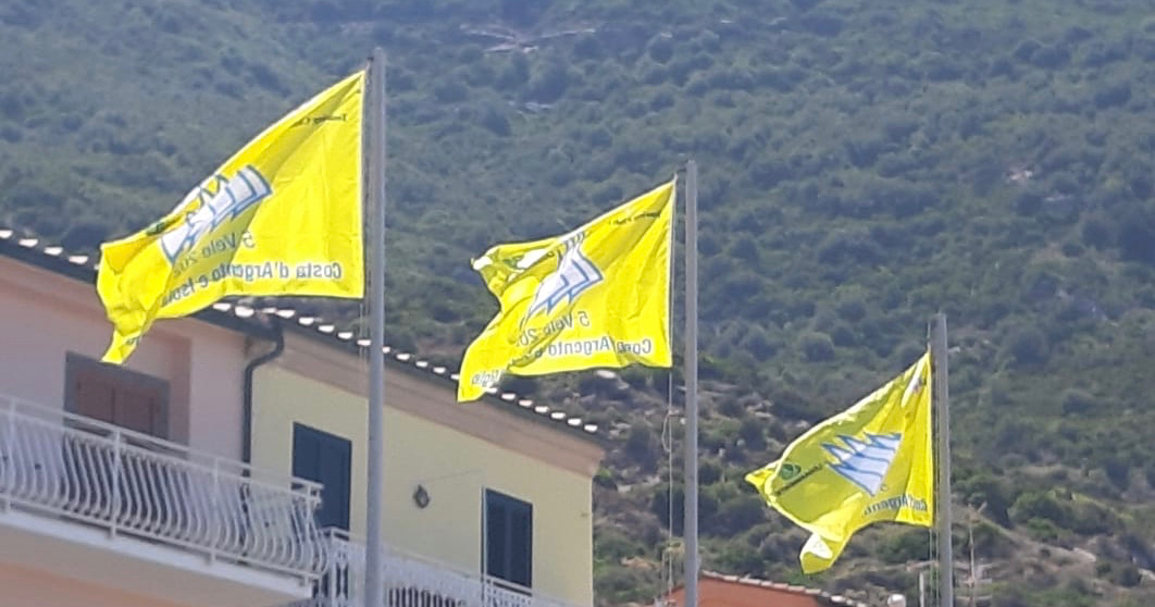 cinque vele legambiente isola del giglio giglionews