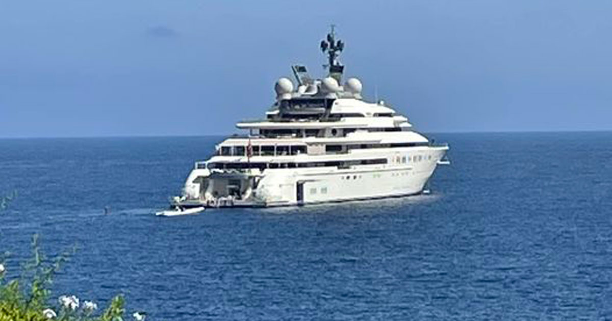 yacht_giannutri170723